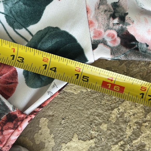 BNWOT floral Saved by the Dress - Picture 12 of 12